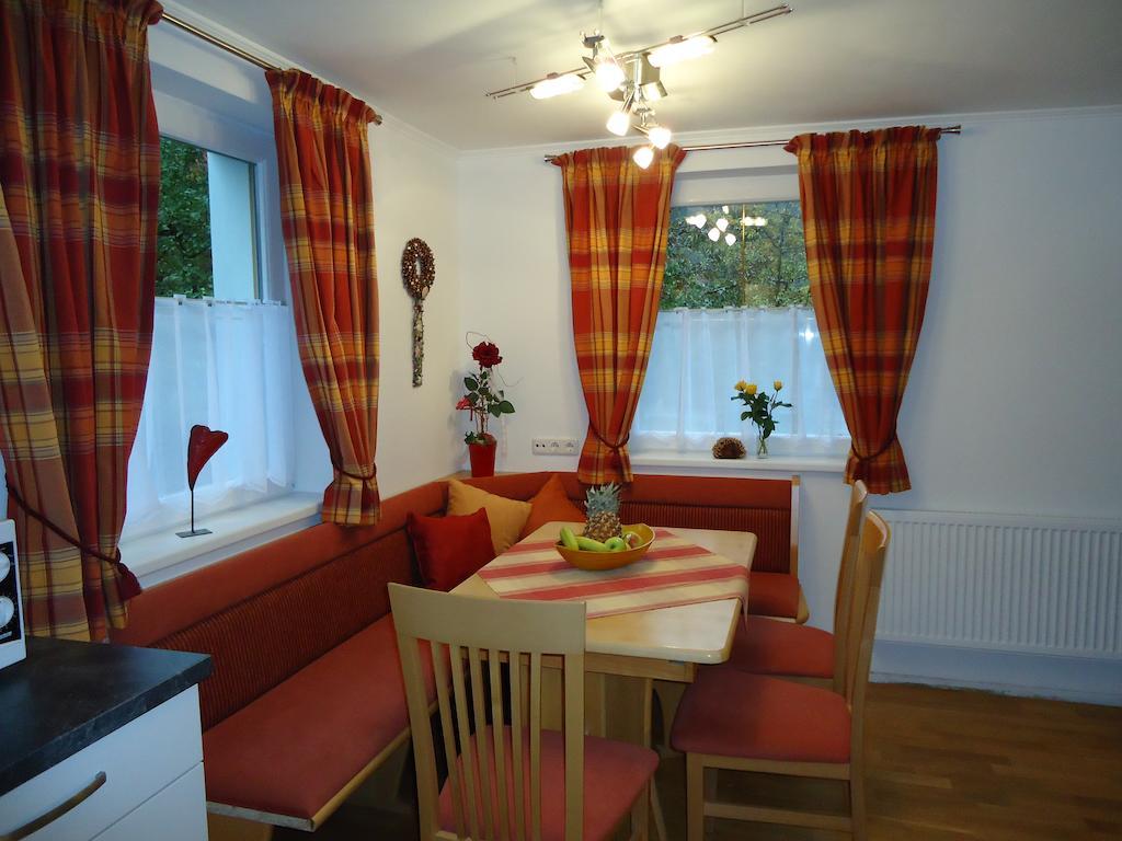 Haus Zerza Apartment Dorfgastein Room photo